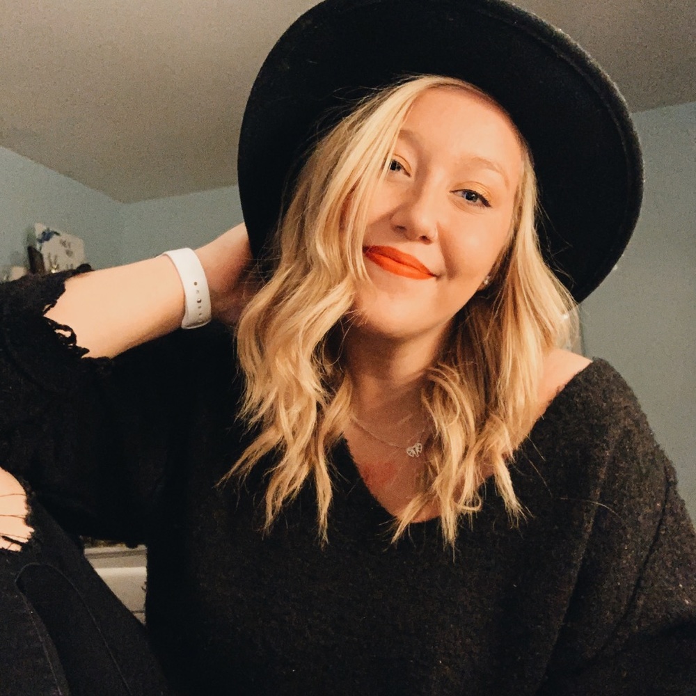 Meet your Posher, Melissa